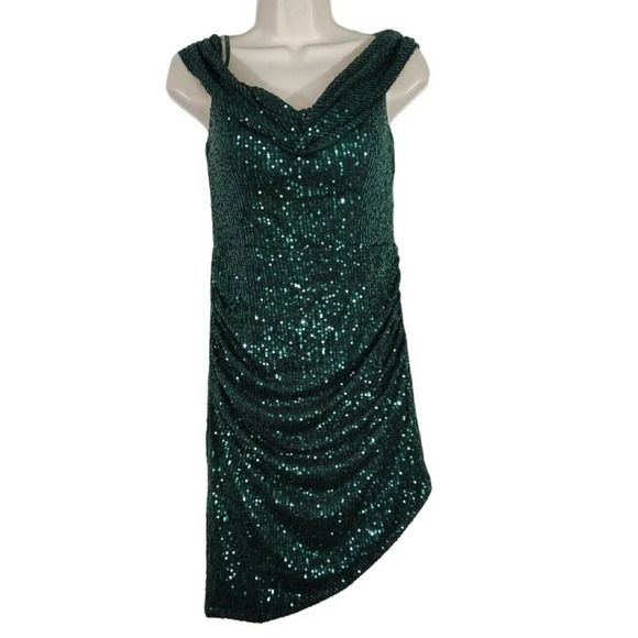 City Studio Dresses & Skirts - City Studio Green Sequin Dress Bodycon Juniors Size 5 Homecoming Cocktail Party